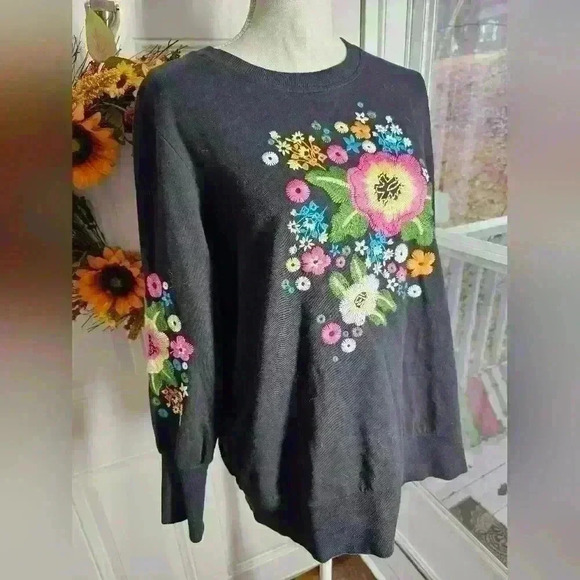 Simply Be sweatshirt with floral embroidery size M - Picture 1 of 3